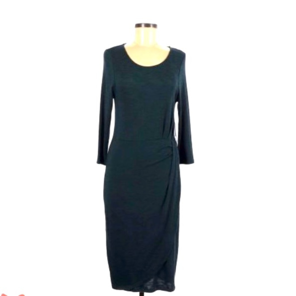 *NWT* GNW DRESS WITH SIDE RUCHING - SIZE M